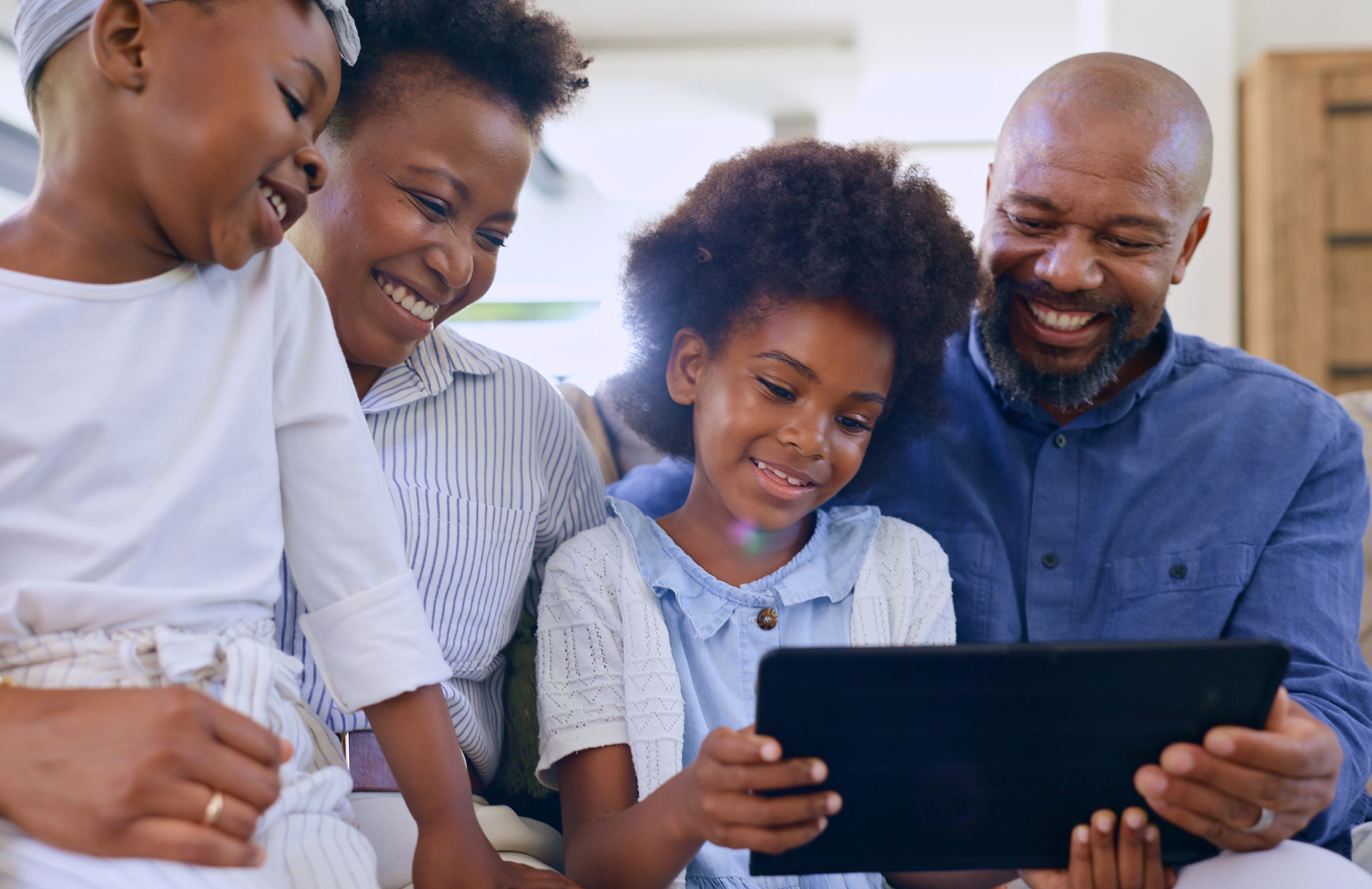 Telecom Rollout in Underserved Communities